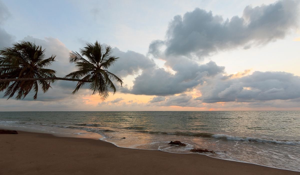 Melhores Praias em Porto de Pedras Alagoas